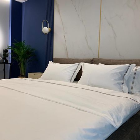 Апартаменты Luxury Saphir Gold Mamaia Nord Экстерьер фото