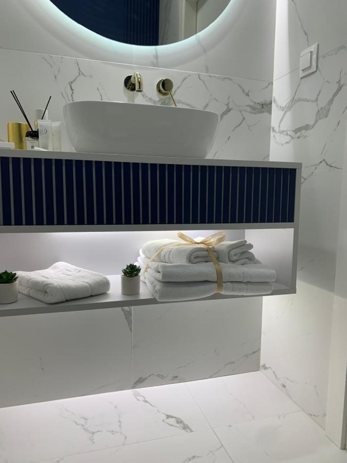 Апартаменты Luxury Saphir Gold Mamaia Nord Экстерьер фото